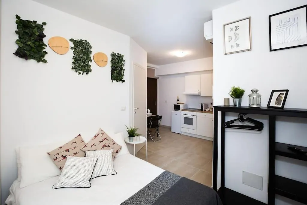 Apartment Paruta 65 - Teti Milan