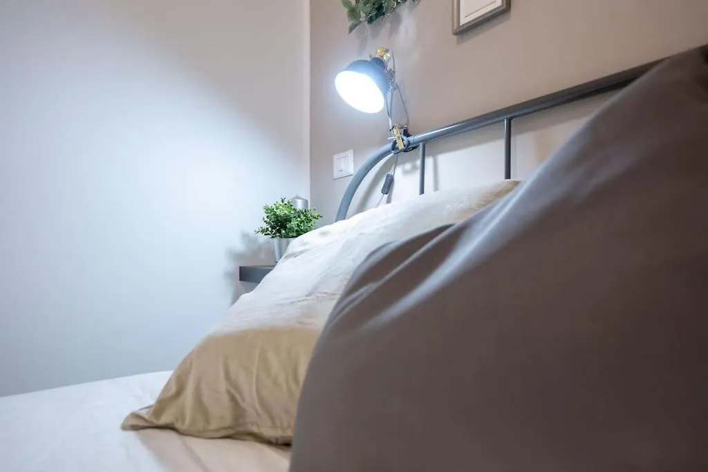 Apartment Paruta 65 - Teti Milan