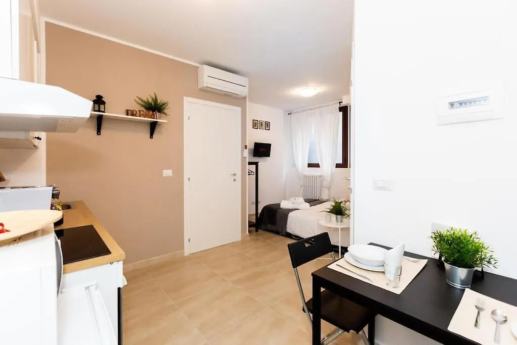 Apartment Paruta 65 - Teti Milan